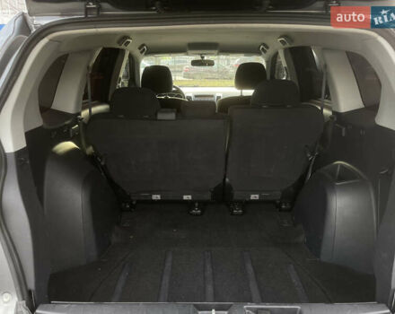 Серый Мицубиси Аутлендер, объемом двигателя 3 л и пробегом 157 тыс. км за 8500 $, фото 18 на Automoto.ua