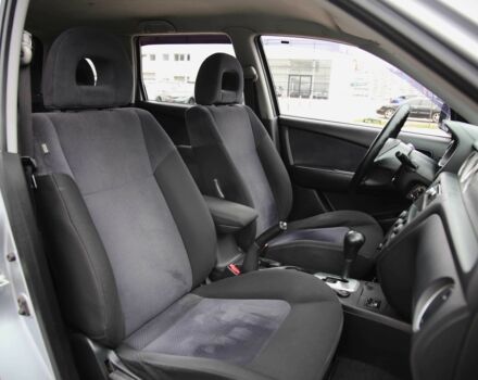 Серый Мицубиси Аутлендер, объемом двигателя 2.4 л и пробегом 171 тыс. км за 8200 $, фото 9 на Automoto.ua