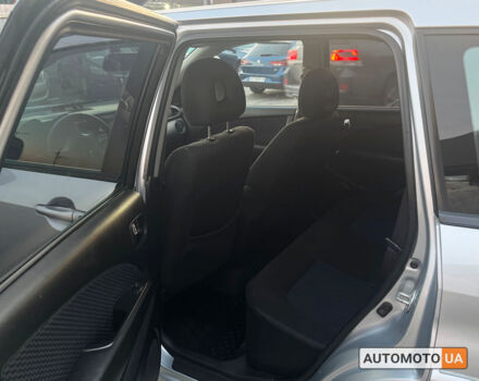 Серый Мицубиси Аутлендер, объемом двигателя 2.4 л и пробегом 231 тыс. км за 8100 $, фото 19 на Automoto.ua