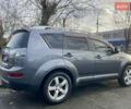 Серый Мицубиси Аутлендер, объемом двигателя 3 л и пробегом 157 тыс. км за 8500 $, фото 16 на Automoto.ua
