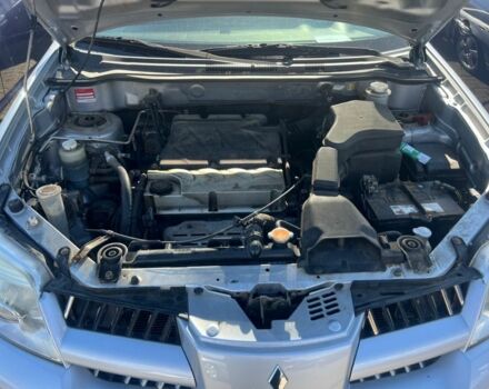 Серый Мицубиси Аутлендер, объемом двигателя 2.4 л и пробегом 220 тыс. км за 3369 $, фото 10 на Automoto.ua