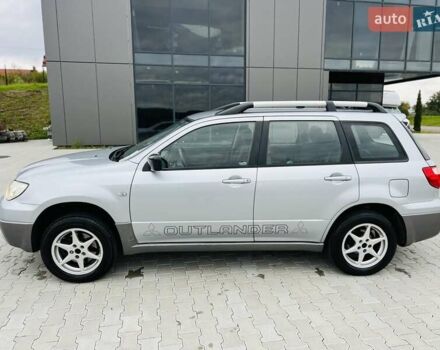 Сірий Міцубісі Аутлендер, об'ємом двигуна 2 л та пробігом 300 тис. км за 5150 $, фото 11 на Automoto.ua