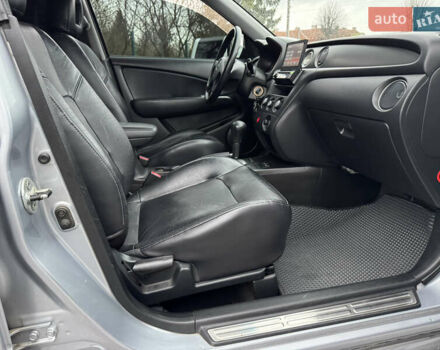 Серый Мицубиси Аутлендер, объемом двигателя 2.38 л и пробегом 204 тыс. км за 6990 $, фото 18 на Automoto.ua