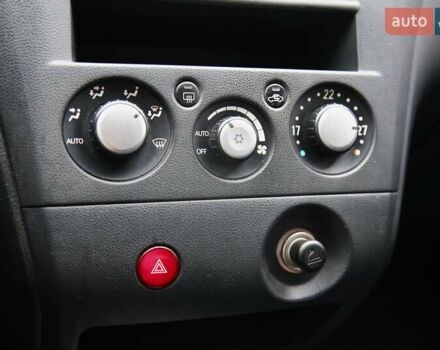 Серый Мицубиси Аутлендер, объемом двигателя 2.4 л и пробегом 171 тыс. км за 8200 $, фото 18 на Automoto.ua