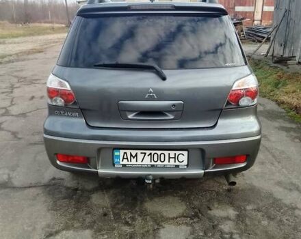 Серый Мицубиси Аутлендер, объемом двигателя 2 л и пробегом 154 тыс. км за 6500 $, фото 5 на Automoto.ua