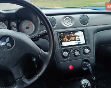Сірий Міцубісі Аутлендер, об'ємом двигуна 2 л та пробігом 312 тис. км за 8300 $, фото 15 на Automoto.ua