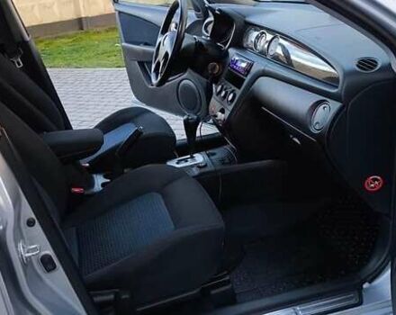 Серый Мицубиси Аутлендер, объемом двигателя 2.38 л и пробегом 228 тыс. км за 7900 $, фото 8 на Automoto.ua