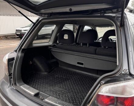 Сірий Міцубісі Аутлендер, об'ємом двигуна 2 л та пробігом 310 тис. км за 5200 $, фото 5 на Automoto.ua