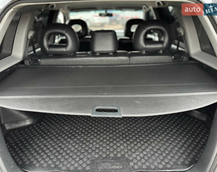 Серый Мицубиси Аутлендер, объемом двигателя 2.38 л и пробегом 204 тыс. км за 6990 $, фото 16 на Automoto.ua