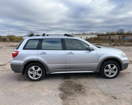 Серый Мицубиси Аутлендер, объемом двигателя 2.4 л и пробегом 264 тыс. км за 6300 $, фото 7 на Automoto.ua