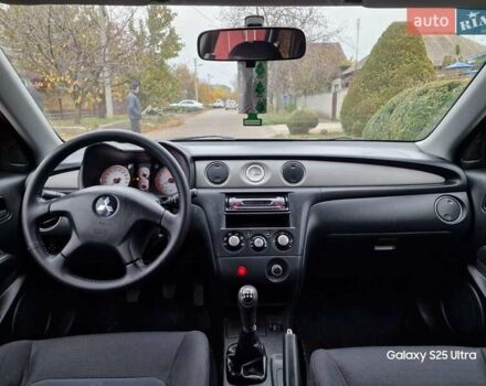 Серый Мицубиси Аутлендер, объемом двигателя 2 л и пробегом 240 тыс. км за 6300 $, фото 13 на Automoto.ua