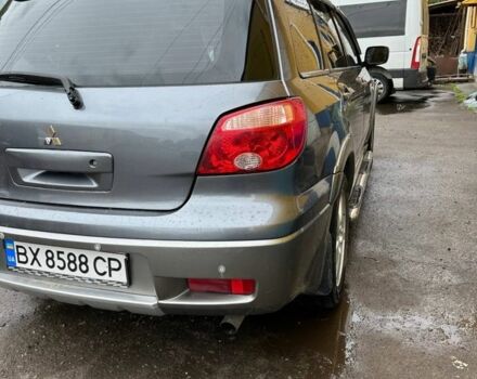 Мицубиси Аутлендер 2006 в Хмельницком на Automoto.ua Серый Мицубиси Аутлендер, объемом двигателя 2.4 л и пробегом 240 тыс. км за 6500 $, фото 15 на Automoto.ua