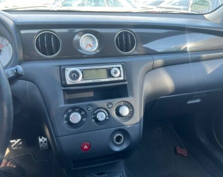 Серый Мицубиси Аутлендер, объемом двигателя 2.4 л и пробегом 220 тыс. км за 3369 $, фото 5 на Automoto.ua