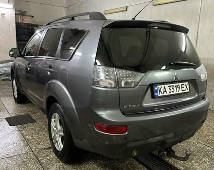 Сірий Міцубісі Аутлендер, об'ємом двигуна 2.36 л та пробігом 190 тис. км за 7700 $, фото 6 на Automoto.ua