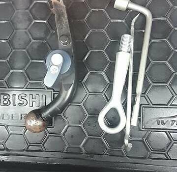 Сірий Міцубісі Аутлендер, об'ємом двигуна 1.97 л та пробігом 197 тис. км за 8999 $, фото 23 на Automoto.ua