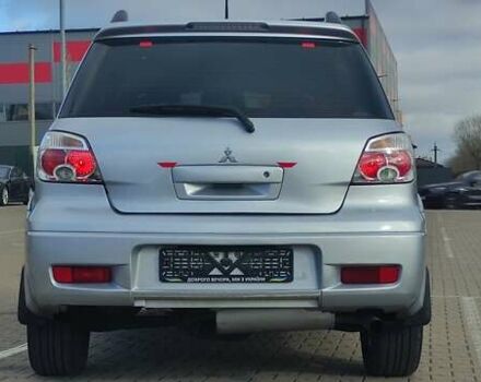 Сірий Міцубісі Аутлендер, об'ємом двигуна 2.4 л та пробігом 170 тис. км за 6400 $, фото 3 на Automoto.ua