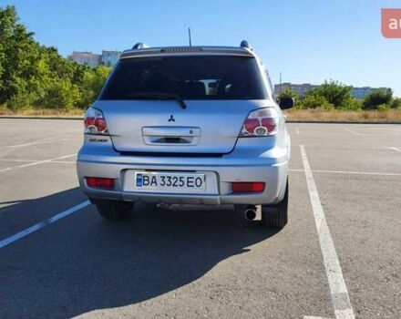 Сірий Міцубісі Аутлендер, об'ємом двигуна 2.4 л та пробігом 260 тис. км за 7300 $, фото 6 на Automoto.ua