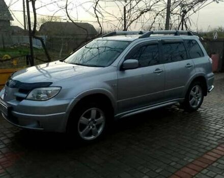 Сірий Міцубісі Аутлендер, об'ємом двигуна 2 л та пробігом 268 тис. км за 7500 $, фото 3 на Automoto.ua