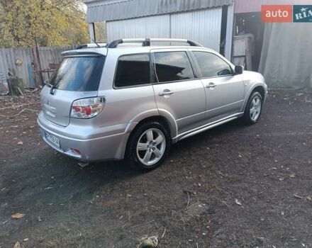 Міцубісі Аутлендер 2007 у Зенькове на Automoto.ua Сірий Міцубісі Аутлендер, об'ємом двигуна 2.4 л та пробігом 235 тис. км за 5900 $, фото 5 на Automoto.ua