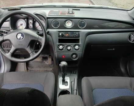 Серый Мицубиси Аутлендер, объемом двигателя 2.4 л и пробегом 300 тыс. км за 5900 $, фото 14 на Automoto.ua