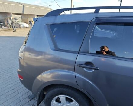 Сірий Міцубісі Аутлендер, об'ємом двигуна 3 л та пробігом 320 тис. км за 7500 $, фото 6 на Automoto.ua