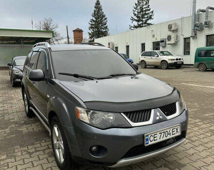 Сірий Міцубісі Аутлендер, об'ємом двигуна 2.36 л та пробігом 380 тис. км за 10000 $, фото 1 на Automoto.ua