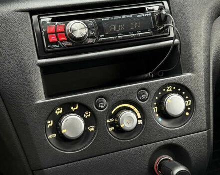 Серый Мицубиси Аутлендер, объемом двигателя 2.38 л и пробегом 238 тыс. км за 7450 $, фото 24 на Automoto.ua