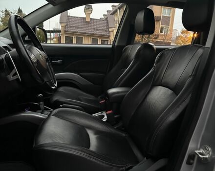 Серый Мицубиси Аутлендер, объемом двигателя 3 л и пробегом 129 тыс. км за 10500 $, фото 10 на Automoto.ua