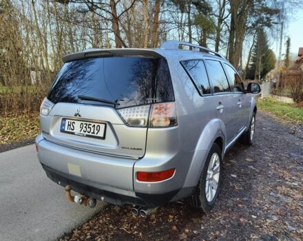 Сірий Міцубісі Аутлендер, об'ємом двигуна 0 л та пробігом 320 тис. км за 4049 $, фото 3 на Automoto.ua