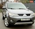 Сірий Міцубісі Аутлендер, об'ємом двигуна 3 л та пробігом 227 тис. км за 8900 $, фото 15 на Automoto.ua