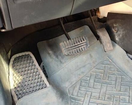 Серый Мицубиси Аутлендер, объемом двигателя 2.38 л и пробегом 189 тыс. км за 7600 $, фото 18 на Automoto.ua