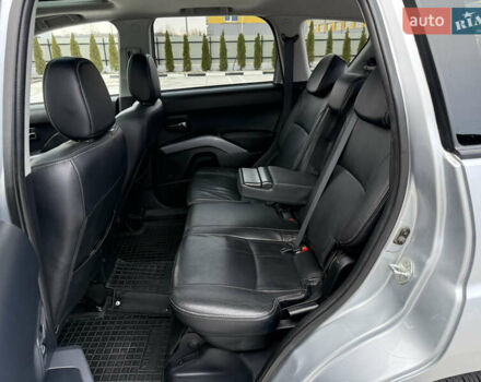 Серый Мицубиси Аутлендер, объемом двигателя 2 л и пробегом 299 тыс. км за 7750 $, фото 34 на Automoto.ua