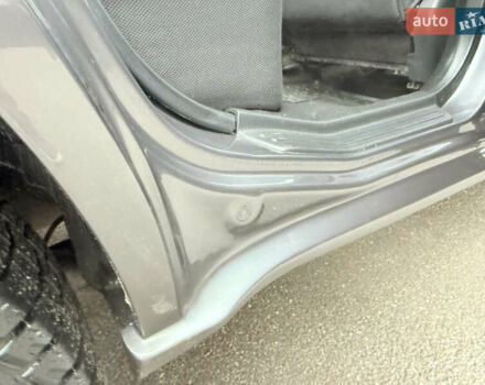 Серый Мицубиси Аутлендер, объемом двигателя 2.4 л и пробегом 240 тыс. км за 6900 $, фото 24 на Automoto.ua