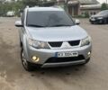 Сірий Міцубісі Аутлендер, об'ємом двигуна 2 л та пробігом 290 тис. км за 5250 $, фото 1 на Automoto.ua