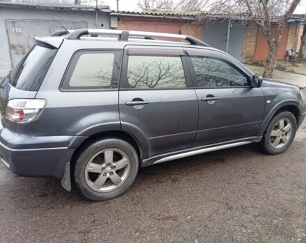 Сірий Міцубісі Аутлендер, об'ємом двигуна 0 л та пробігом 210 тис. км за 5650 $, фото 1 на Automoto.ua