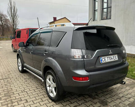Сірий Міцубісі Аутлендер, об'ємом двигуна 2.36 л та пробігом 380 тис. км за 10000 $, фото 4 на Automoto.ua