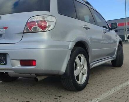 Сірий Міцубісі Аутлендер, об'ємом двигуна 2.4 л та пробігом 170 тис. км за 6400 $, фото 11 на Automoto.ua