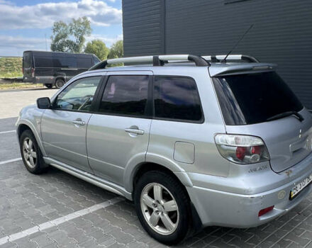 Мицубиси Аутлендер 2007 в Львове на Automoto.ua Серый Мицубиси Аутлендер, объемом двигателя 2.38 л и пробегом 279 тыс. км за 5600 $, фото 2 на Automoto.ua