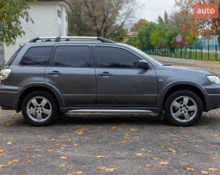 Міцубісі Аутлендер 2007 у Харкові на Automoto.ua Сірий Міцубісі Аутлендер, об'ємом двигуна 2.38 л та пробігом 283 тис. км за 6000 $, фото 4 на Automoto.ua