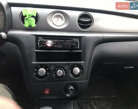 Сірий Міцубісі Аутлендер, об'ємом двигуна 2.4 л та пробігом 167 тис. км за 6400 $, фото 19 на Automoto.ua