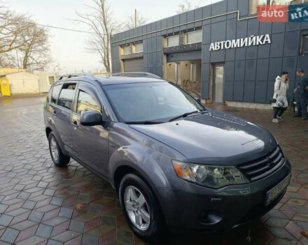 Сірий Міцубісі Аутлендер, об'ємом двигуна 2.36 л та пробігом 214 тис. км за 8500 $, фото 13 на Automoto.ua