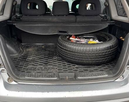 Сірий Міцубісі Аутлендер, об'ємом двигуна 2 л та пробігом 332 тис. км за 6200 $, фото 13 на Automoto.ua