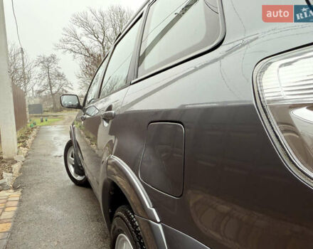 Серый Мицубиси Аутлендер, объемом двигателя 2.4 л и пробегом 240 тыс. км за 6900 $, фото 16 на Automoto.ua