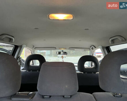 Серый Мицубиси Аутлендер, объемом двигателя 2 л и пробегом 196 тыс. км за 6450 $, фото 33 на Automoto.ua