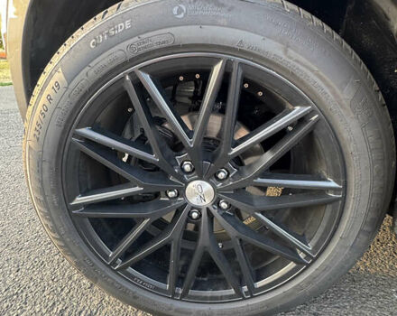 Серый Мицубиси Аутлендер, объемом двигателя 1.97 л и пробегом 260 тыс. км за 10900 $, фото 12 на Automoto.ua