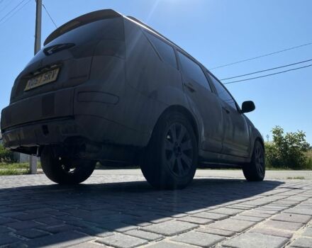 Сірий Міцубісі Аутлендер, об'ємом двигуна 2 л та пробігом 204 тис. км за 3500 $, фото 4 на Automoto.ua