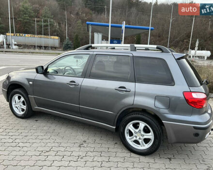 Сірий Міцубісі Аутлендер, об'ємом двигуна 2 л та пробігом 192 тис. км за 6400 $, фото 24 на Automoto.ua