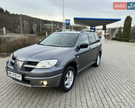 Сірий Міцубісі Аутлендер, об'ємом двигуна 2 л та пробігом 192 тис. км за 6400 $, фото 22 на Automoto.ua