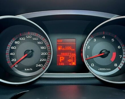 Серый Мицубиси Аутлендер, объемом двигателя 3 л и пробегом 182 тыс. км за 8600 $, фото 12 на Automoto.ua