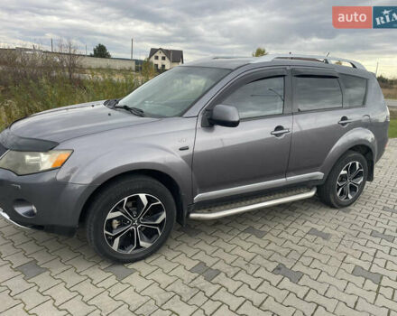 Сірий Міцубісі Аутлендер, об'ємом двигуна 3 л та пробігом 235 тис. км за 8500 $, фото 6 на Automoto.ua
